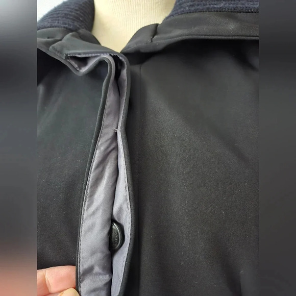 ANNE KLEIN midweight black trench with ribbed sweater collar and cuffs. Size M - Picture 8 of 16